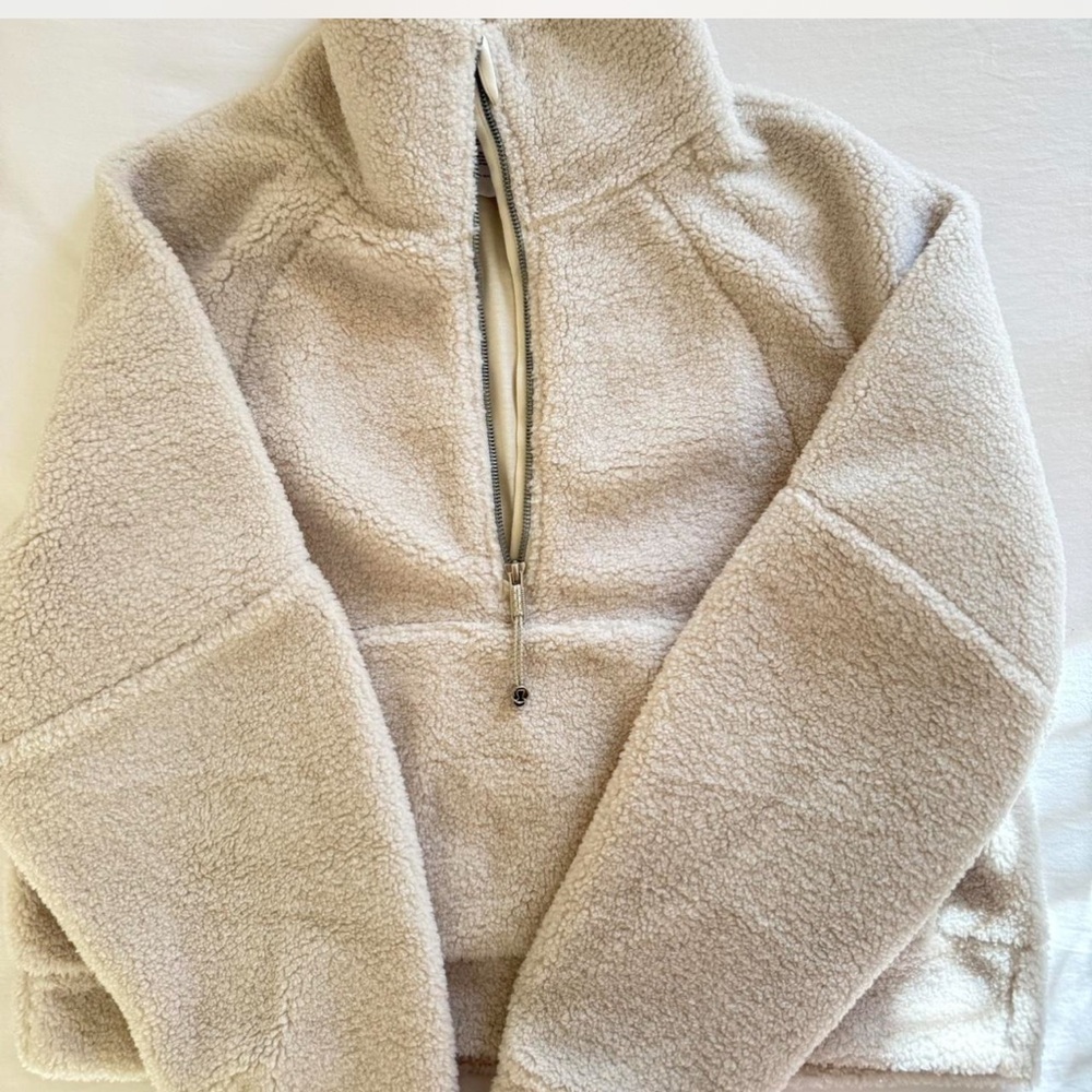 Cream Lululemon Sherpa Scuba Half Zip
